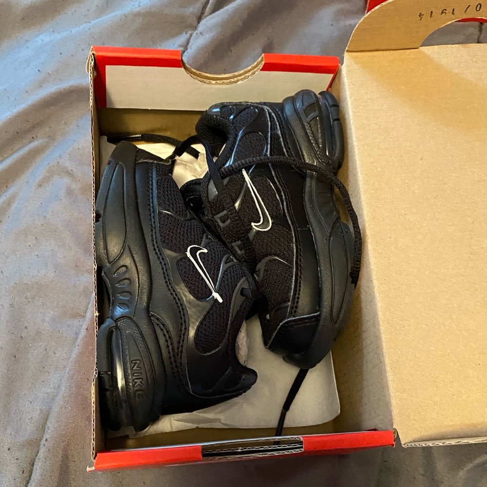 ❗️SOLD❗️Toddler Nike Shoes